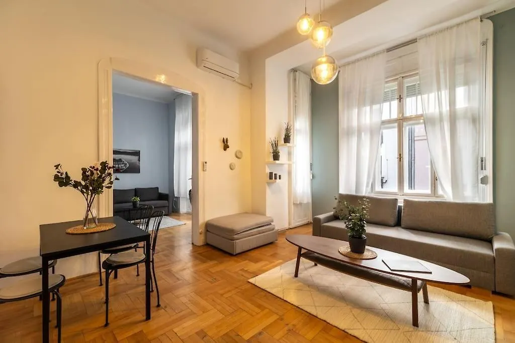 Ermosa Apartment Budapest 0*,  Magyarország